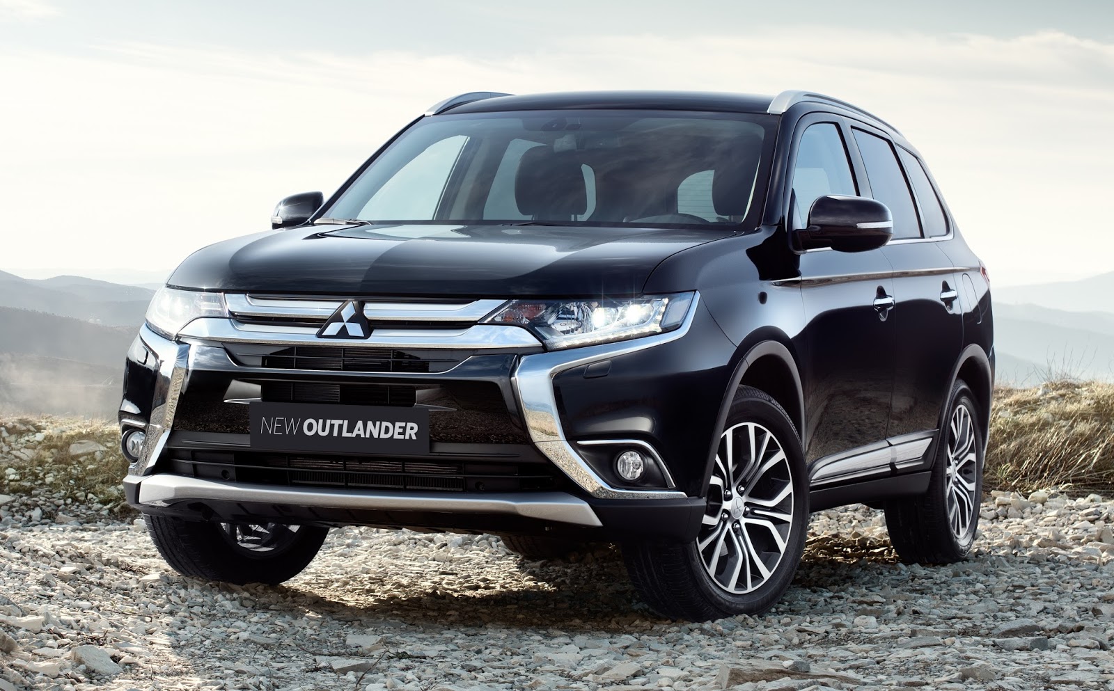 Mitsubishi Outlander 2017 traz novas versões 2.0 gasolina