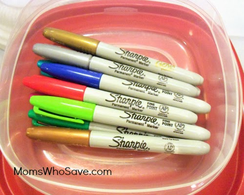 Football, Fun, and Good Food -- Super Bowl Party Ideas With Rubbermaid & Sharpie