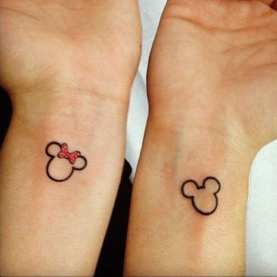 tatuagens femininas para o pulso tatuagens femininas para o pulso