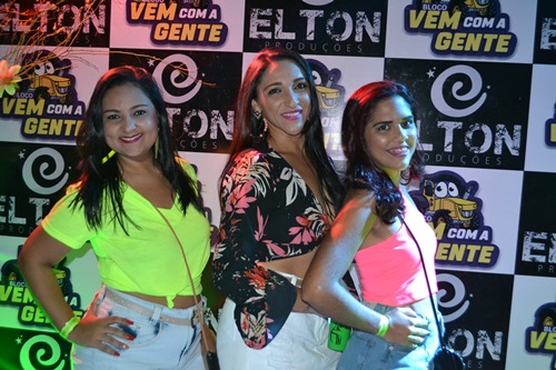 Abertura do verão 2019 com Leo Santana, Rafael Alencar, Circuito musical e bonde do Karuzo