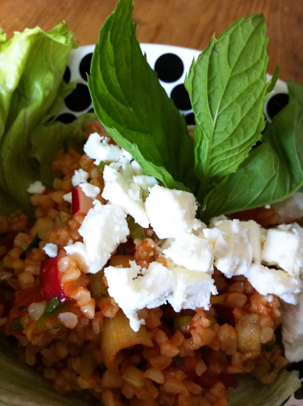 ZauberWerkstatt: Bulgur-Salat mit Minz-Joghurt