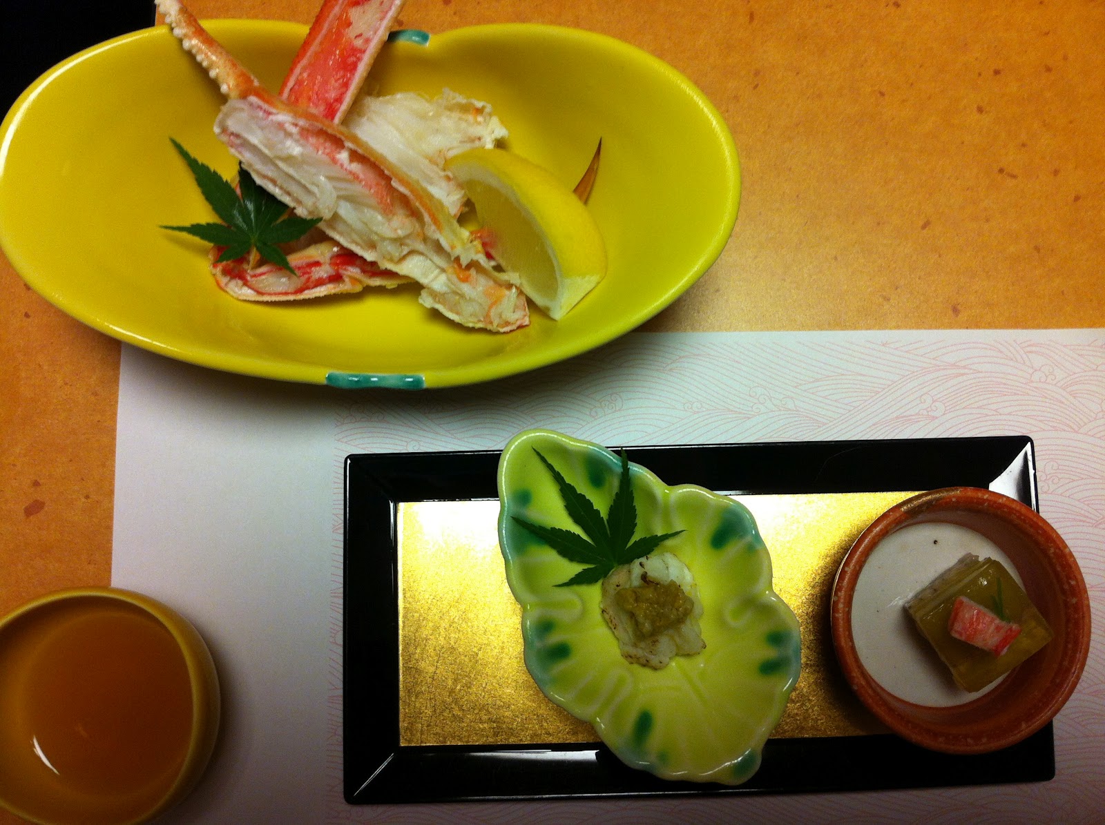 Mums and Kids ★ Japan The Authentic Japanese Crab Cuisine in Osaka ★ Eating crabs in many