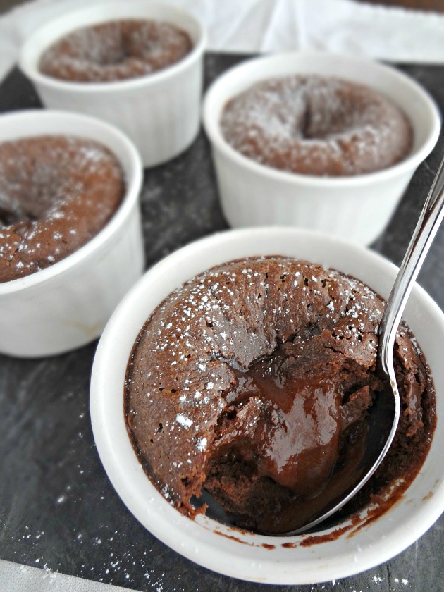 Melting Chocolate Cakes