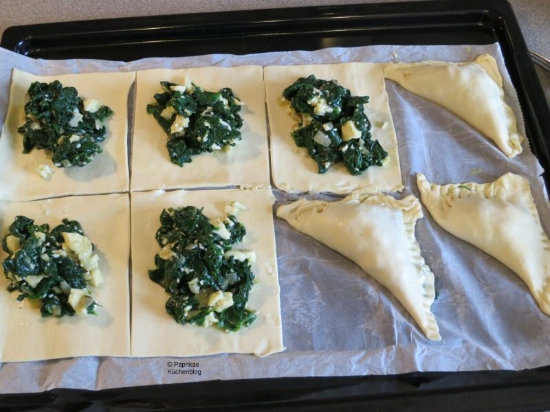 Paprikas Küchenblog: Blätterteig-Spinattaschen Paprikas Küchenblog: Blätterteig-Spinattaschen