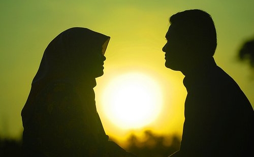 Berhati-Hati Para Wanita, Inilah 9 Perkara Yang Tidak Boleh Dibincangkan Dengan LELAKI.. Berhati-Hati Para Wanita, Inilah 9 Perkara Yang Tidak Boleh Dibincangkan Dengan LELAKI..