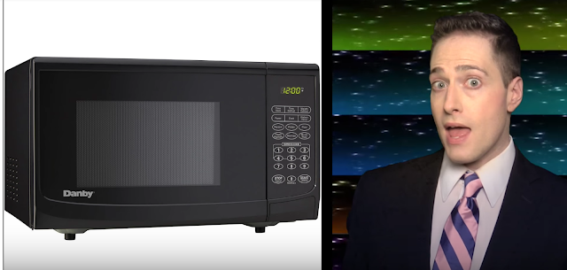 Randy Rainbow - Microwaves are watching you Randy Rainbow - Microwaves are watching you