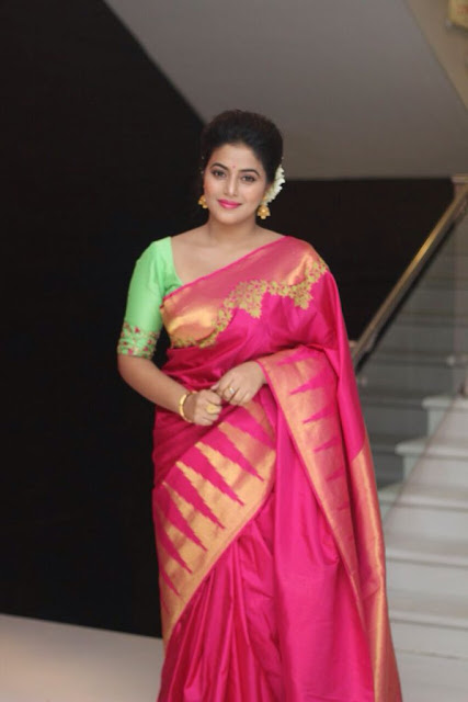 Actress Poorna Latest saree photos at savarakaththi Actress Poorna Latest saree photos at savarakaththi
