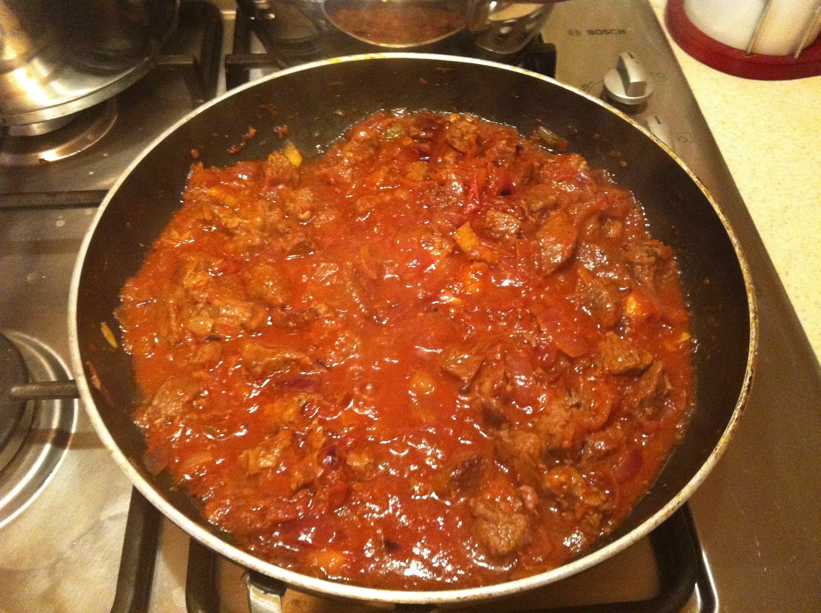 PASTA SERÜVENİM ET SOTE