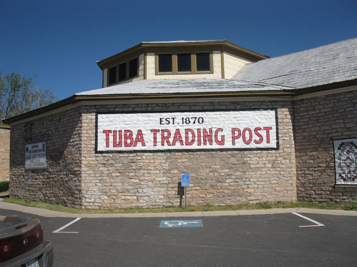 Eccentric Roadside No basses, in fact Tuba City, Arizona
