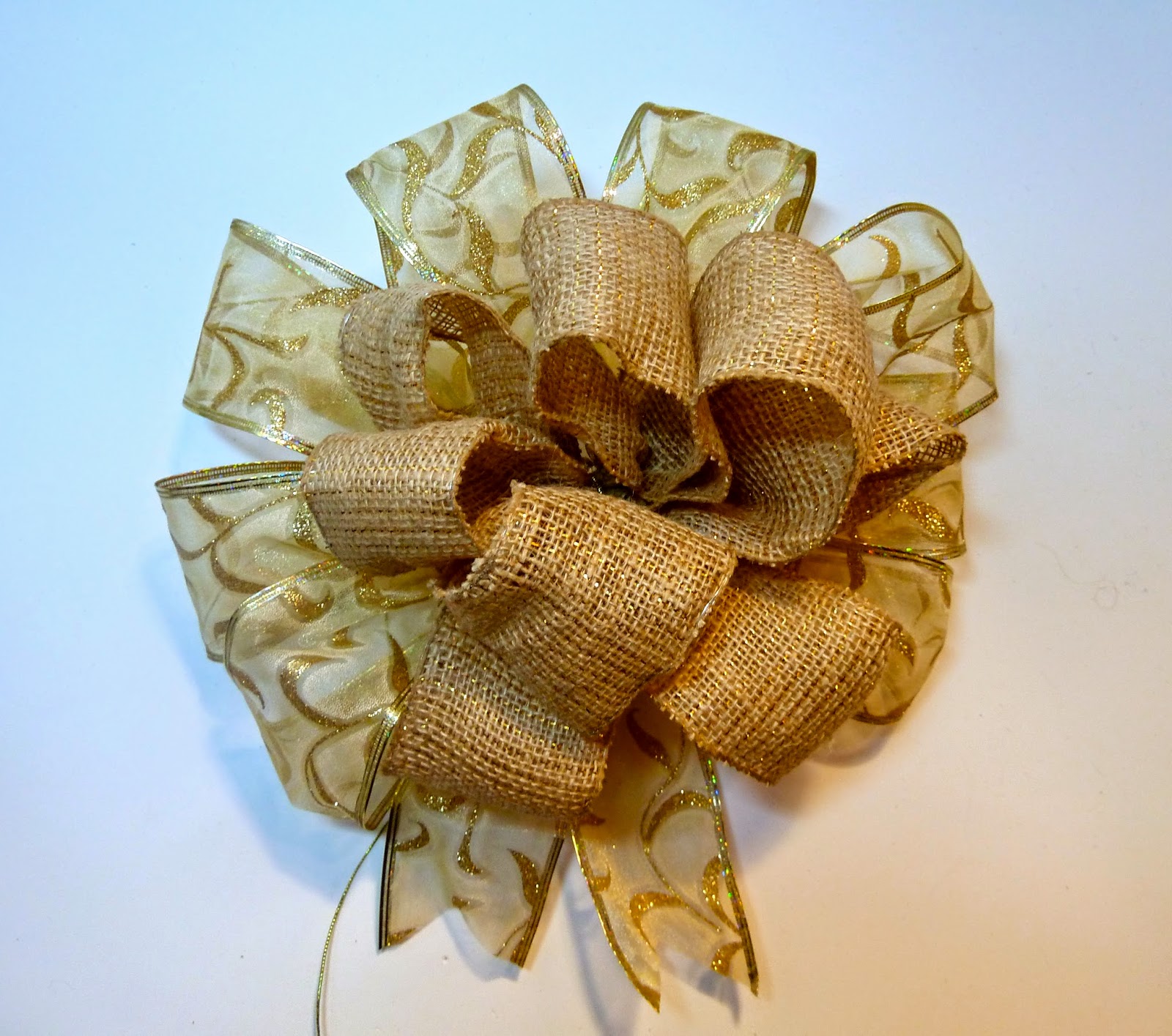 10 Burlap Bows Craft Ideas Selection Queentulip