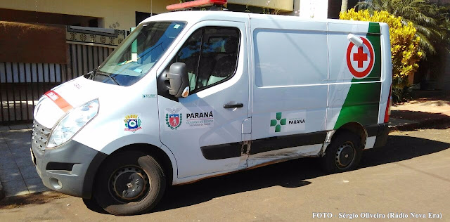 Ambulância de Manoel Ribas se envolve em acidente de trânsito na cidade de Ivaiporã