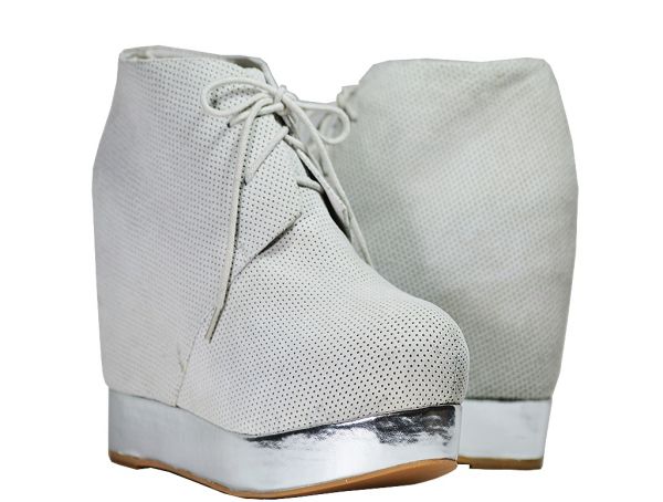 report alexa perforated zip sneaker