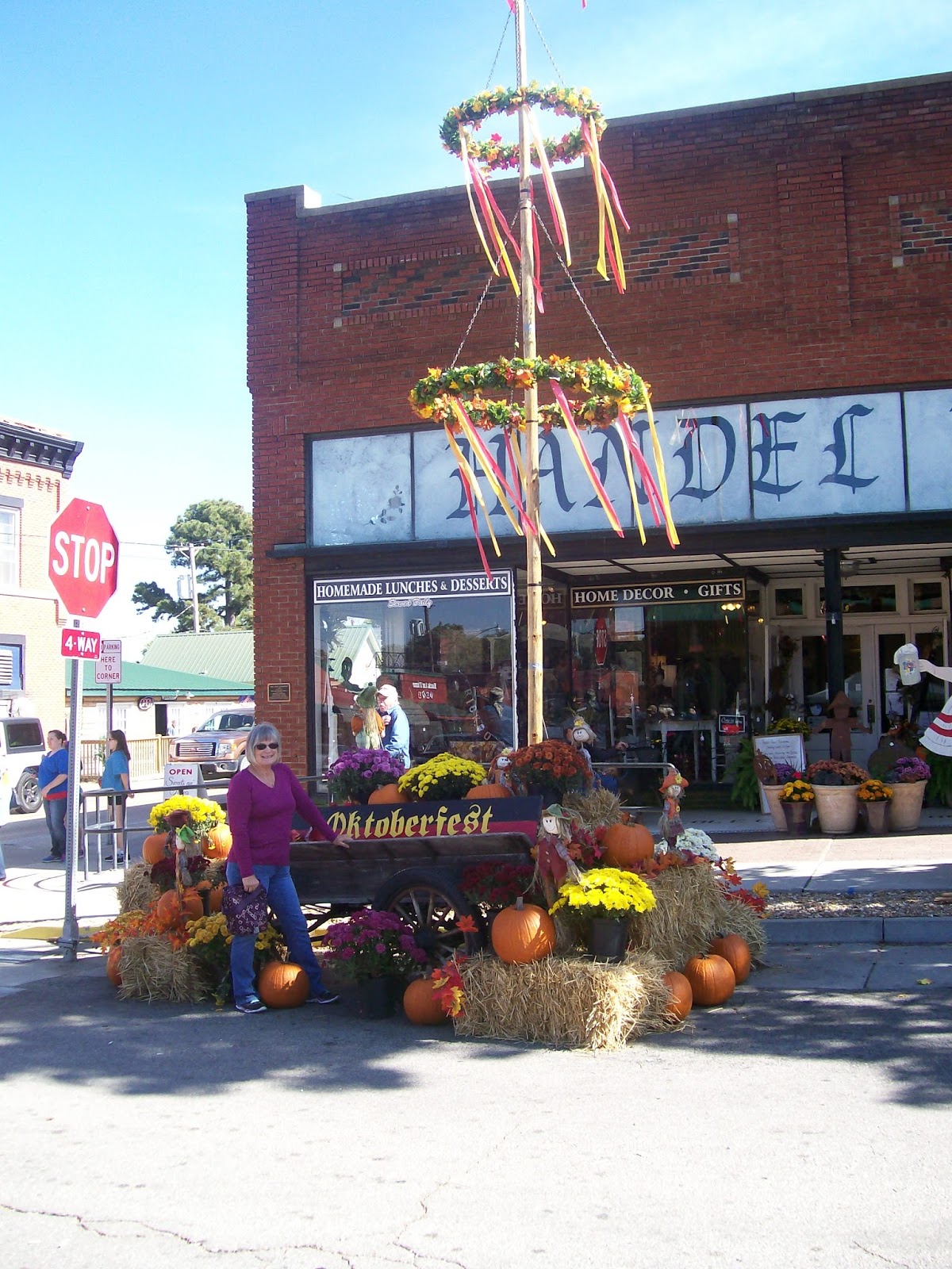 Intuitive Value Fall Festivals in the Ozarks
