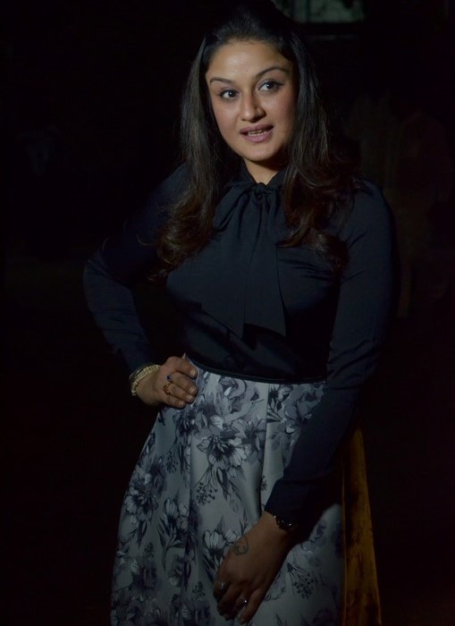 Kollywood Heroin Sonia Agarwal Stills In Black Dress