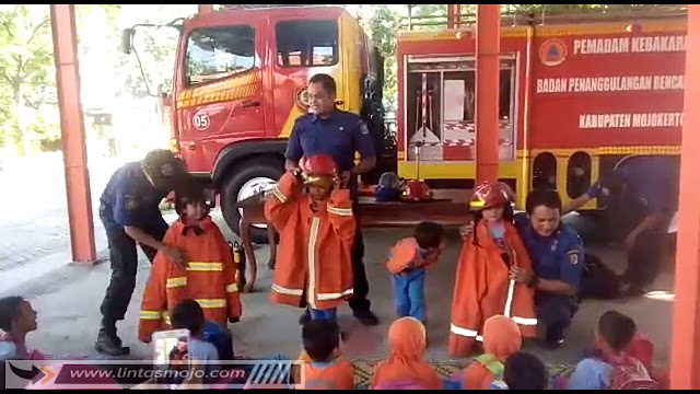 Pemadam Kebakaran BPBD Kabupaten Mojokerto