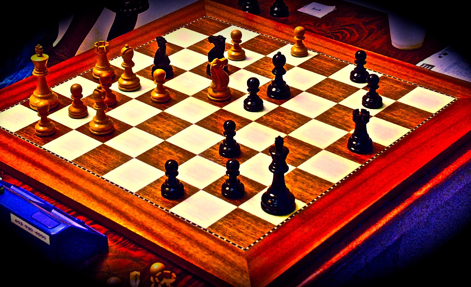 Шахматы играть с живым соперником. Реальные шахматы. Шахматы 3д. Игра шахматы. Игра шахматы 3d.