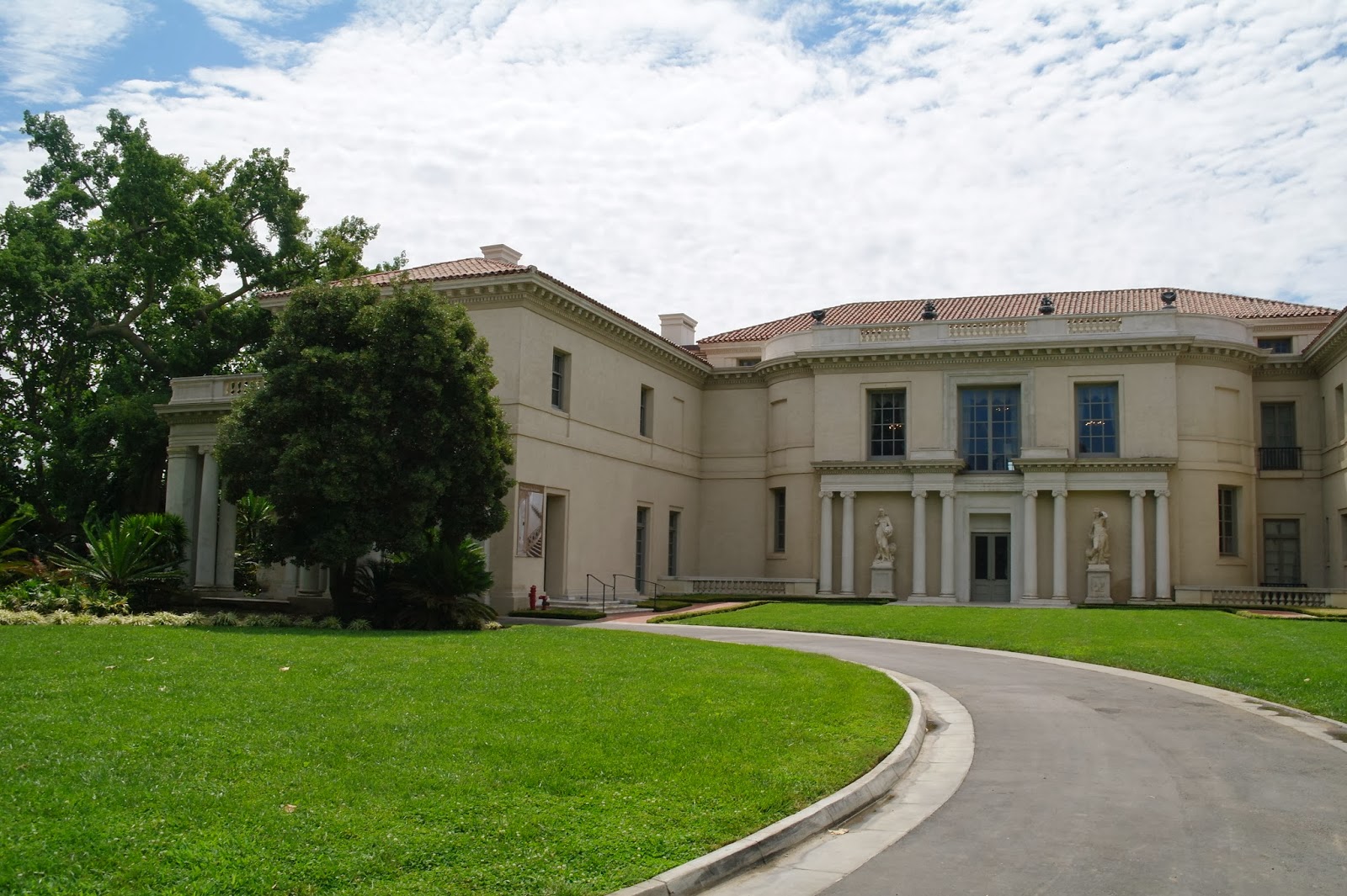 The Huntington Library, Art Collections, and Botanical Gardens