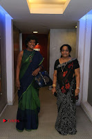 Kollywood Celebrities Pos at Inayathalam Premiere Show .COM 0011.jpg Kollywood Celebrities Pos at Inayathalam Premiere Show .COM 0011.jpg
