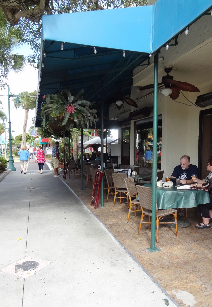 Scrumpdillyicious Crab & Fin Sensational Seafood on St Armand's Circle