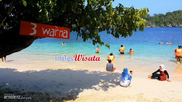 pantai tiga warna di malang