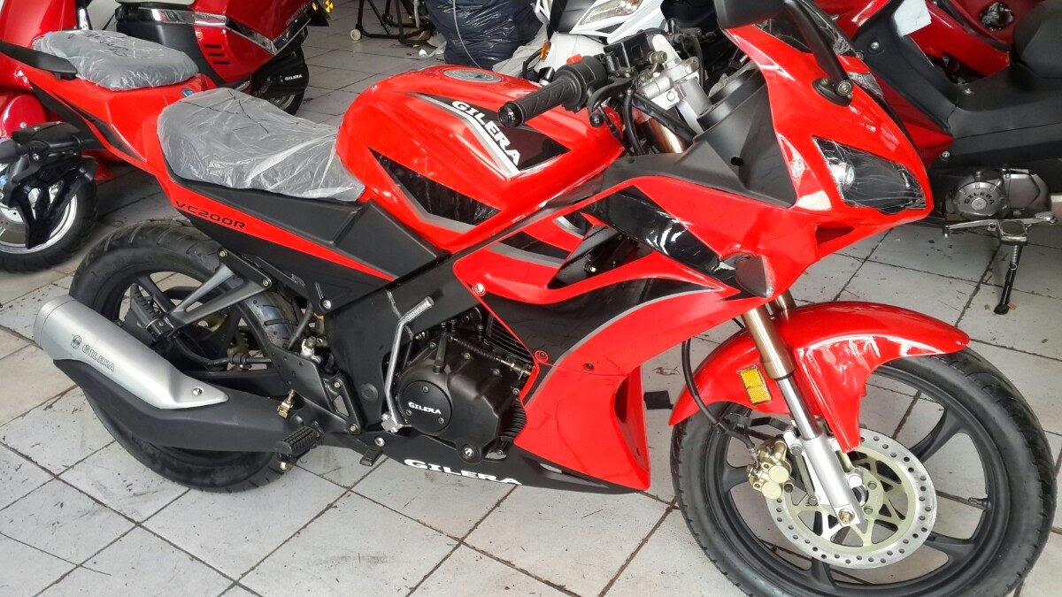 Todo sobre motos: Galería: Gilera VC 200 R