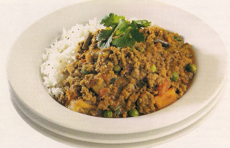 MICROWAVE COOKING -Quick & easy to make: BEEF AND VEGETABLE CURRY