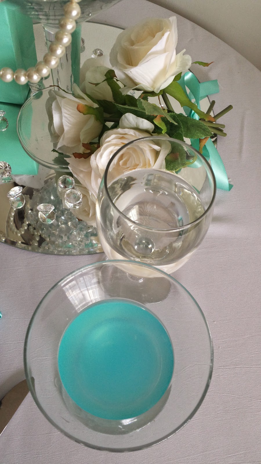 Breakfast at Tiffany Theme Centerpiece Breakfast at Tiffany Theme Centerpiece, DIY centerpiece idea, Paper Mache Craft,