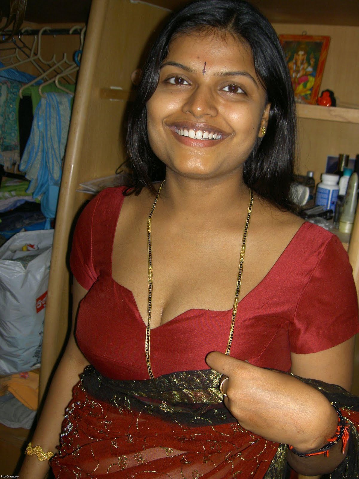 Exotic India Indian House Wife Arpita In Down Blouse Hotexotic India 