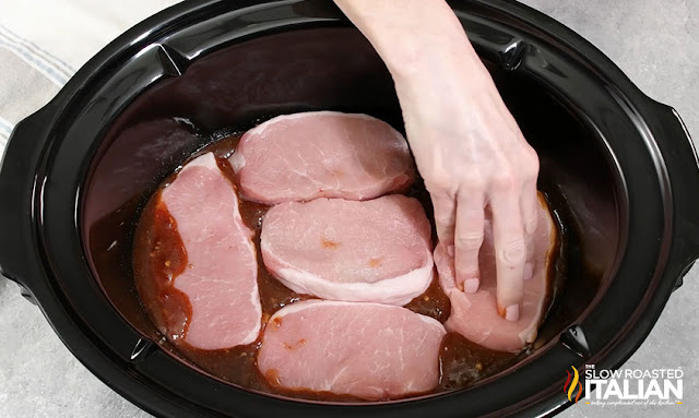 crock  pot pork chops in sauce
