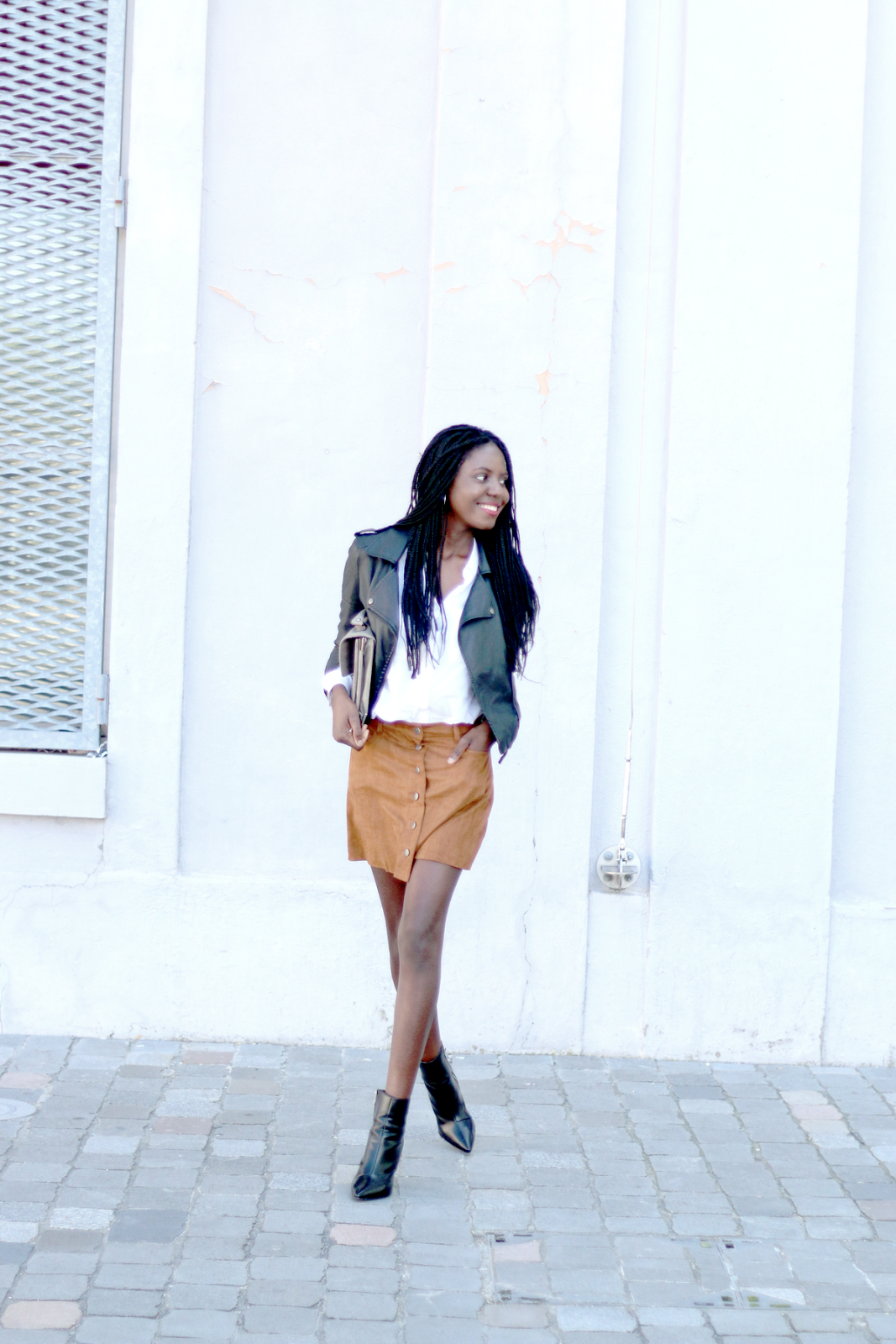 bordeaux, blog mode, blog mode bordelais, blogueuse mode, blogueuse mode noire, suede skirt, jupe en suédine, olivia blogueuse, blogueuse mode bordelaise bordeaux, blog mode, blog mode bordelais, blogueuse mode, blogueuse mode noire, suede skirt, jupe en suédine, olivia blogueuse, blogueuse mode bordelaise