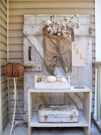 must love junk: My Back Stoop and Favorite Country Living Find