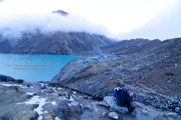 From Thagnag crossing Ngozumpa Glacier to Gokyo