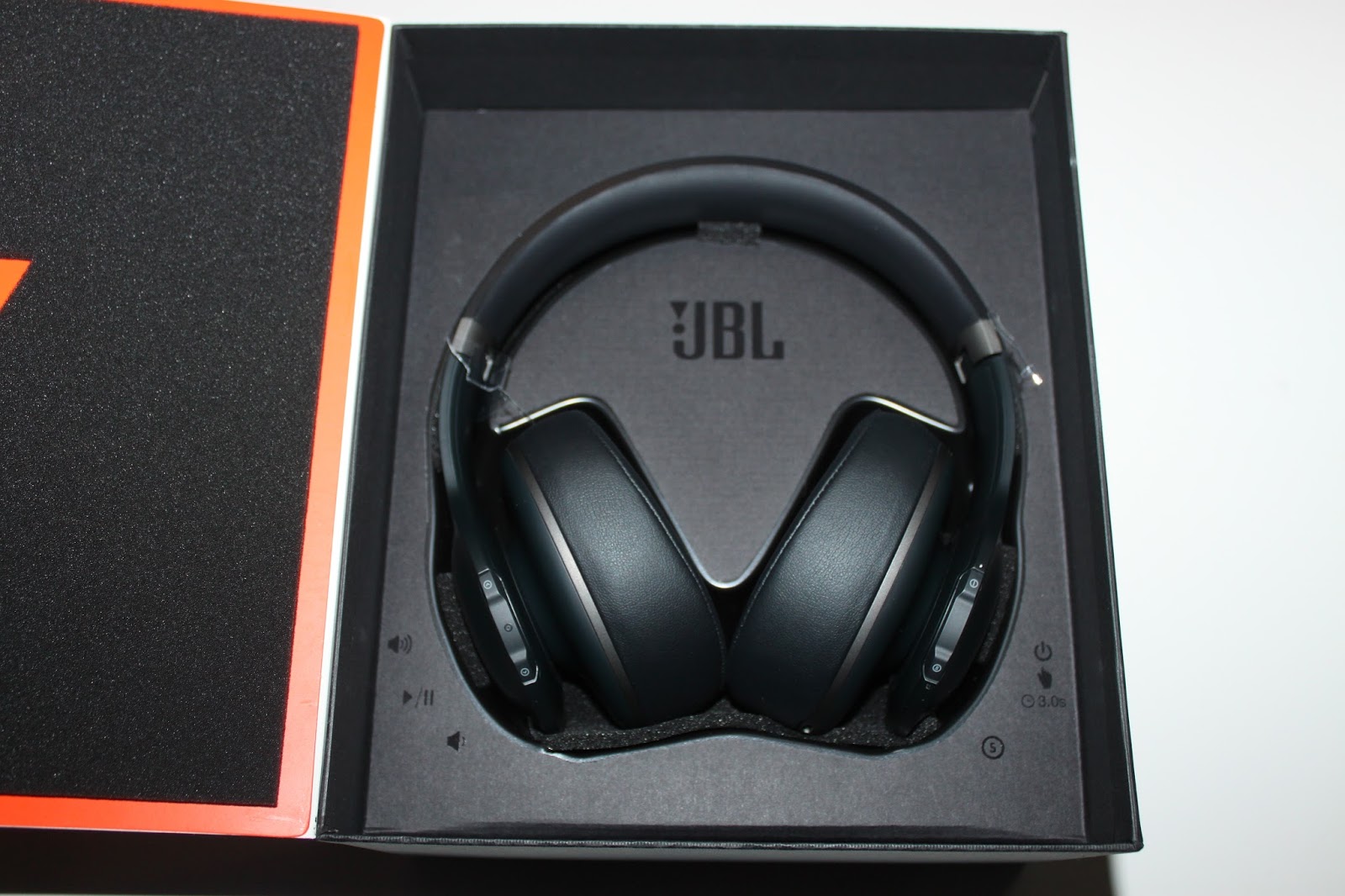 Stereowise Plus Jbl Everest Elite 700 Wireless Active Noise Cancelling Headphones Review