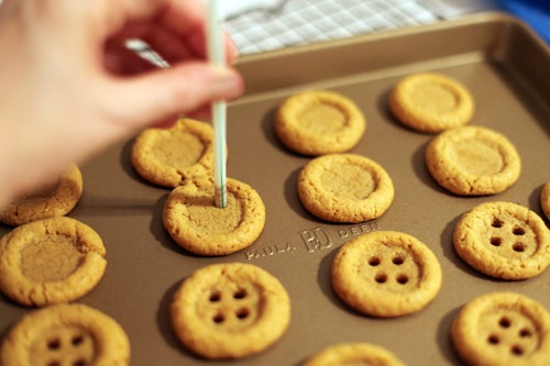 Biscoitos de amido de milho (Maizena) em forma de botões