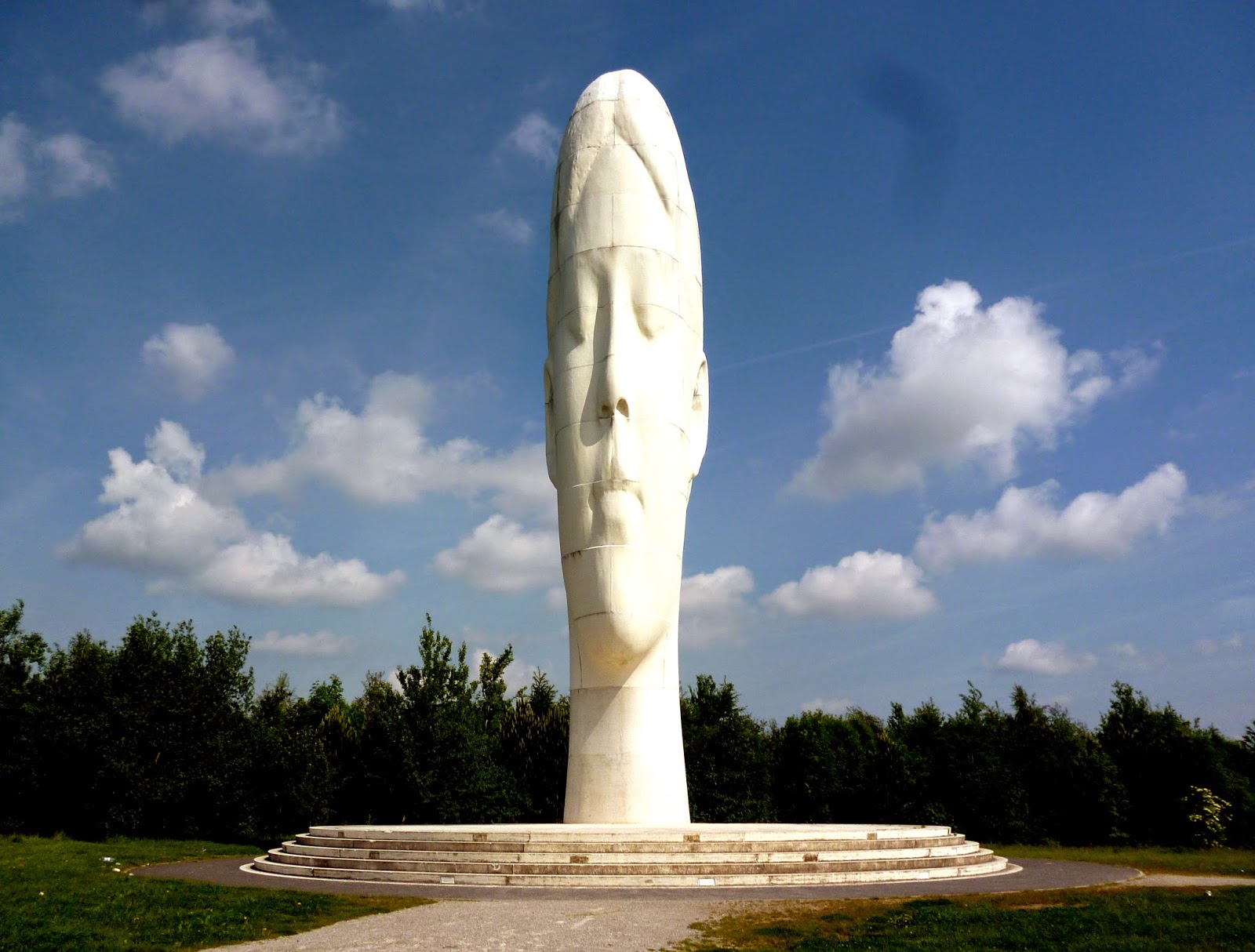 Dr Tony Shaw Jaume Plensa's Dream, Sutton Manor, St Helens, Merseyside