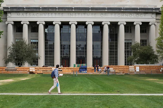 Image Attribute: A man walks through Killian Court at the Massachusetts Institute of Technology (MIT) in Cambridge, Massachusetts, U.S. May 13, 2016.  REUTERS/Brian Snyder/File Photo