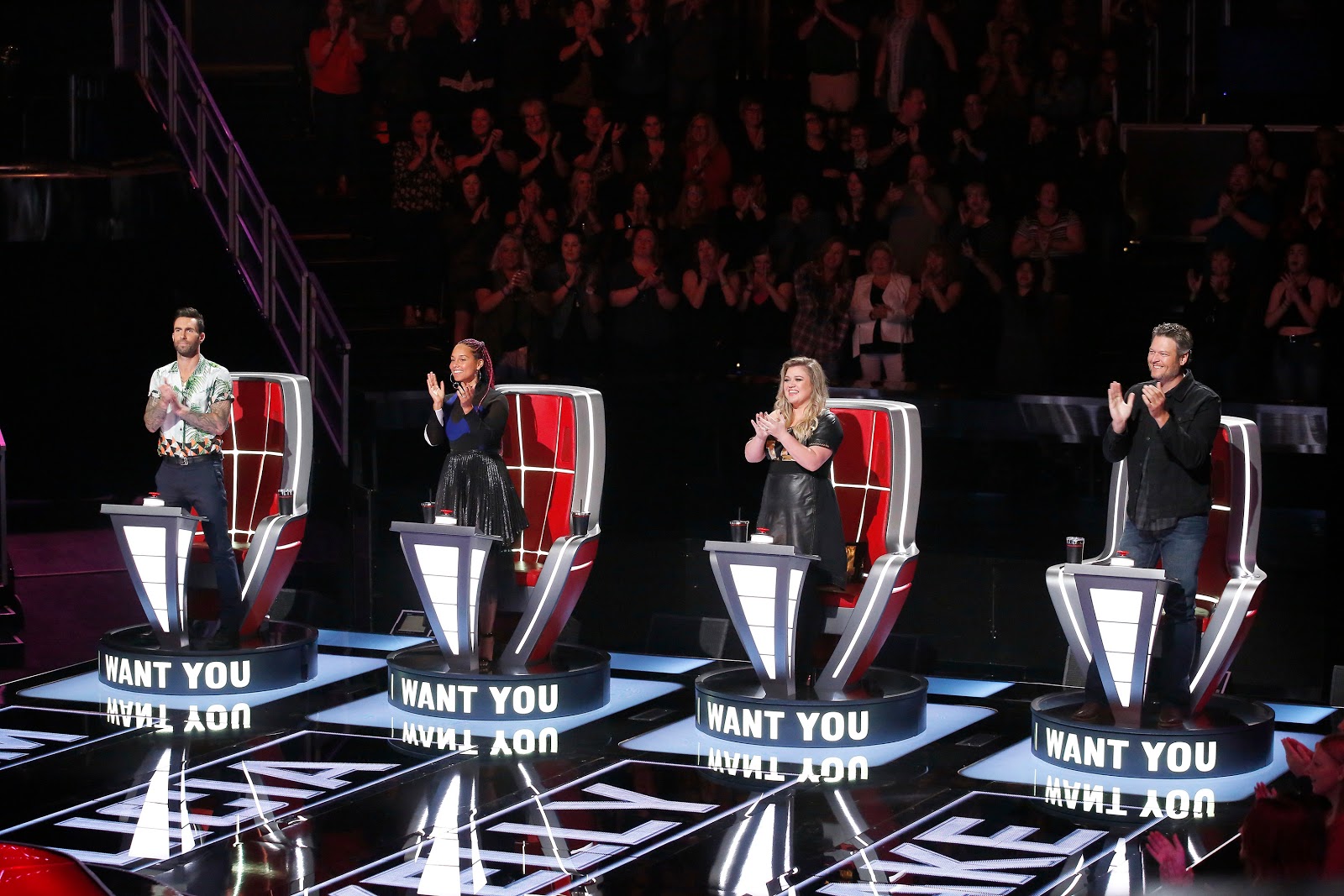 Dua Lipa e Florence + The Machine se apresentam na final ao vivo de The