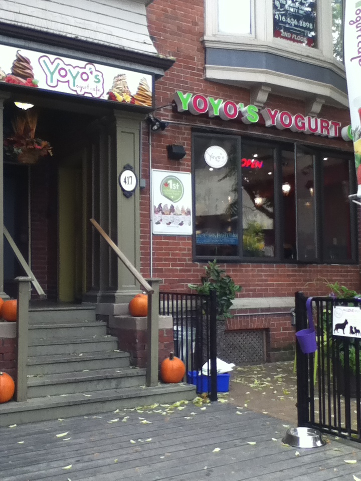 C.C. Food Review Yoyo's Yogurt Cafe