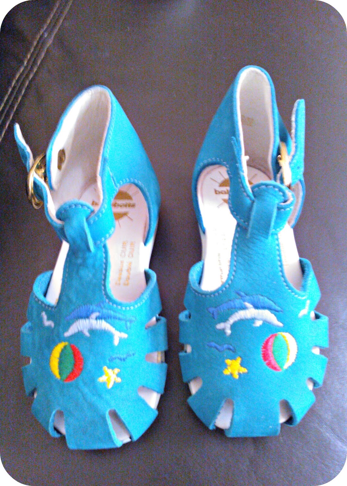turquoise baby shoes