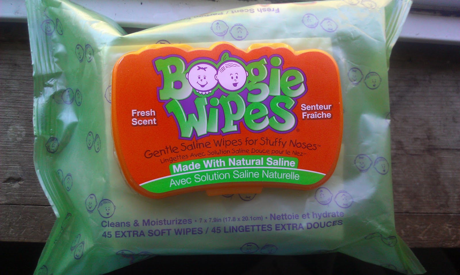 Boogie Wipes Grape Scent Extra Soft Saline Wipes 30 CT by Little Busy Bodies