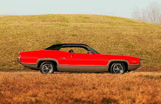 1972 Plymouth Satellite Sebring 318 Sport Coupe Car 1972 Plymouth Satellite Sebring 318 Right Side Picture
