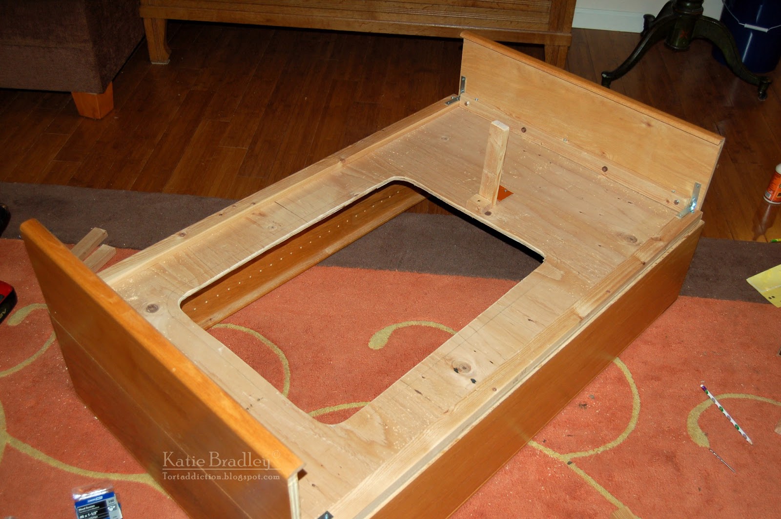 Tortaddiction How to build a tortoise table out of a bookshelf