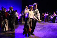 Espectáculo de danzas vascas de la asociaciones de Barakaldo