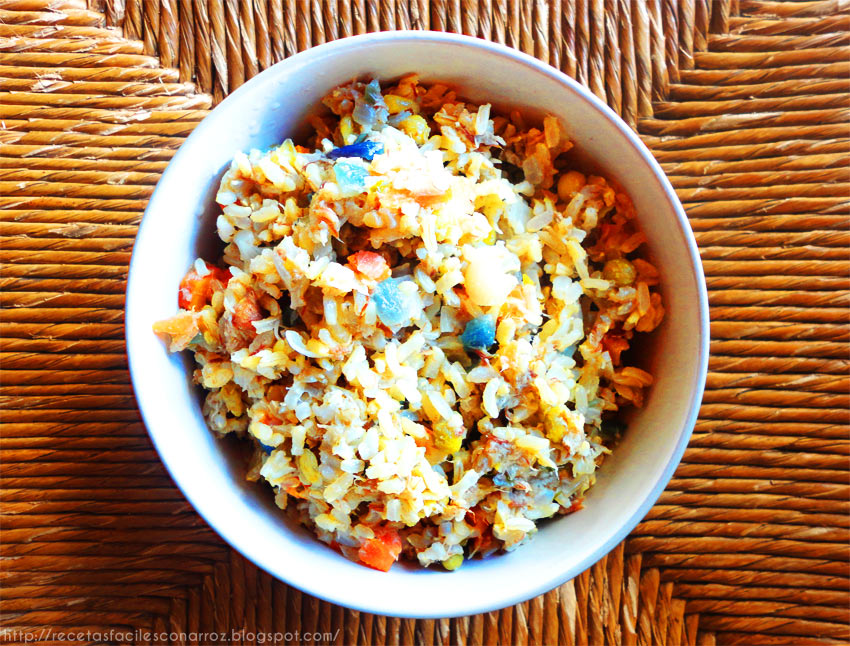 arroz con pescado y verduras