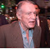 Hugh Hefner: AÑADIDO A LA DEMANDA DE COSBY POR AGRESIÓN SEXUAL