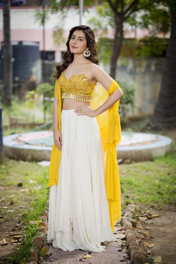 Raashi Khanna at Adanga Maru Pre-Release Event