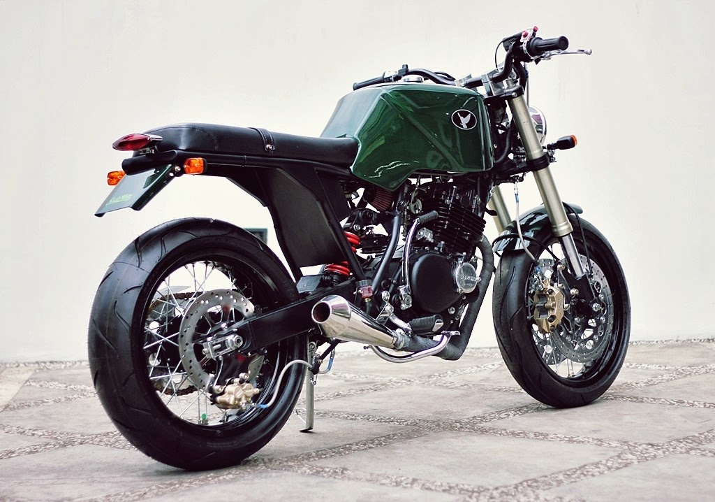 Racing Cafè: Suzuki Thunder 250 "The Owl" by Studio Motor
