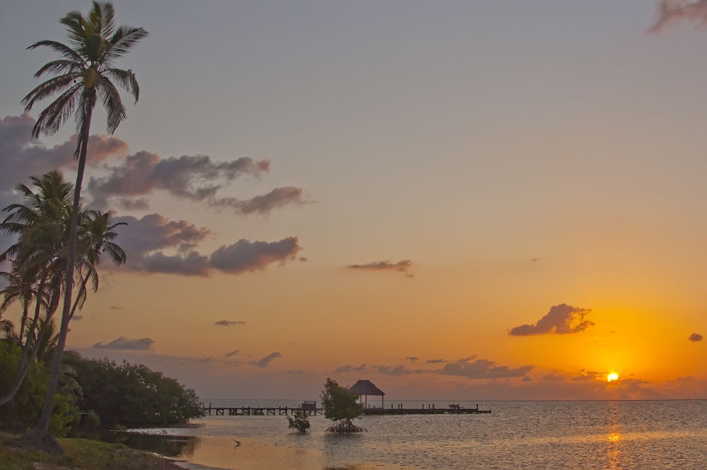 Beach weather in Belize in June Beach weather in Belize in June