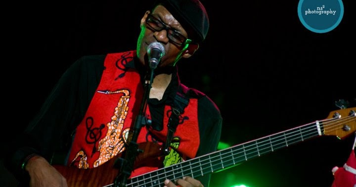 DULCE CAMER...: RIP PAPA NOEL EKWABI