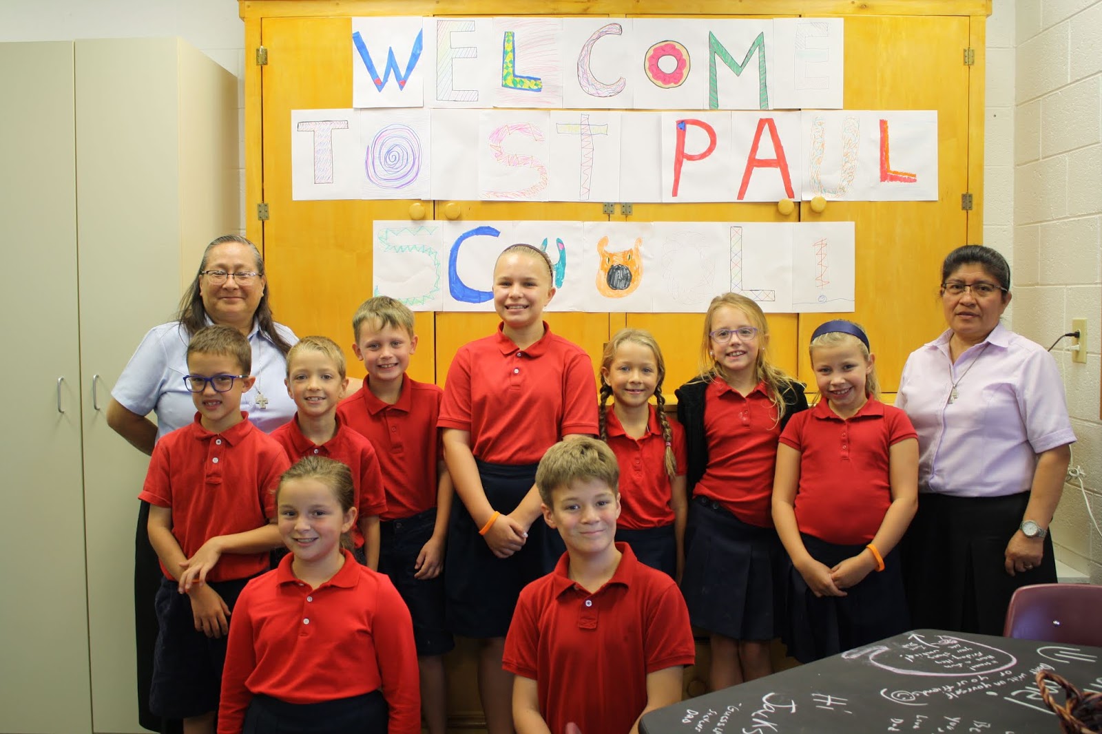 Connecting Hearts and Hands with Peru Visiting St. Paul School
